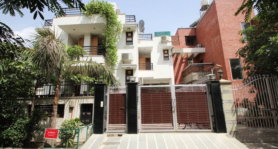 TG Stays Huda Metro, Gurgaon 1